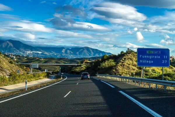 renting furgonetas marbella